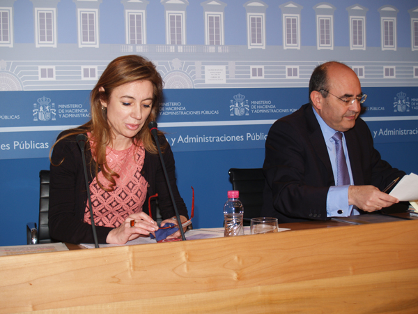 S. de Estado de Presupuestos y Gastos, Marta Fernández Currás, e interventor general del Estado, José Carlos Alcalde