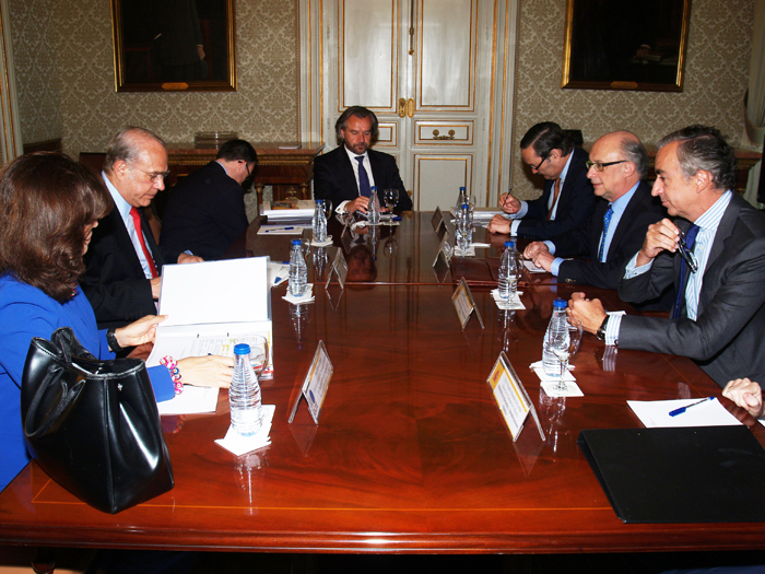 Imagen Montoro recibe al secretario general de la OCDE, Ángel Gurría