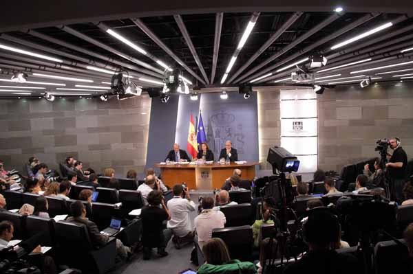 Imágenes de la rueda de prensa del Consejo de Ministros