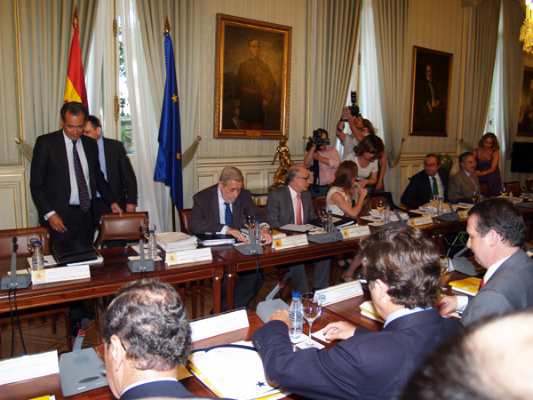 Imágenes de la reunión de la Comisión Nacional de Administración Local