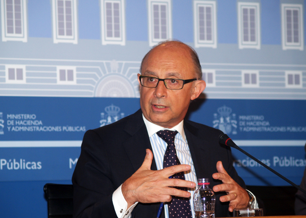 Imagen de la rueda de prensa del ministro de Hacienda y Administraciones Públicas, Cristóbal Montoro