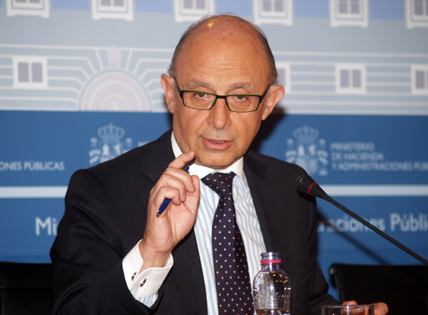 Imagen de la rueda de prensa del ministro de Hacienda y Administraciones Públicas, Cristóbal Montoro