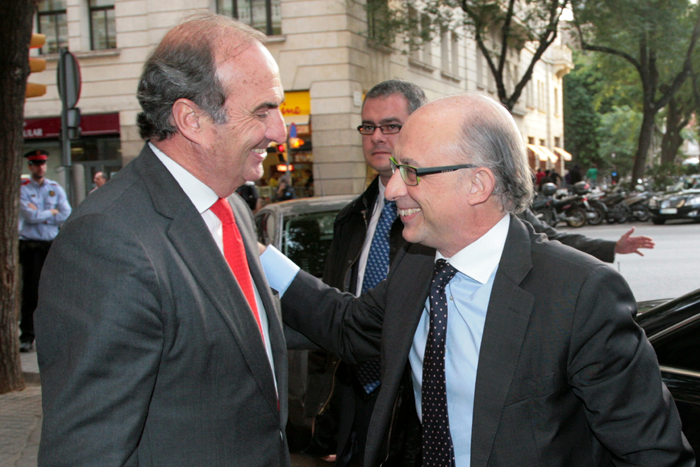 Imagen de la reunión del ministro en Foment del Treball de Cataluña