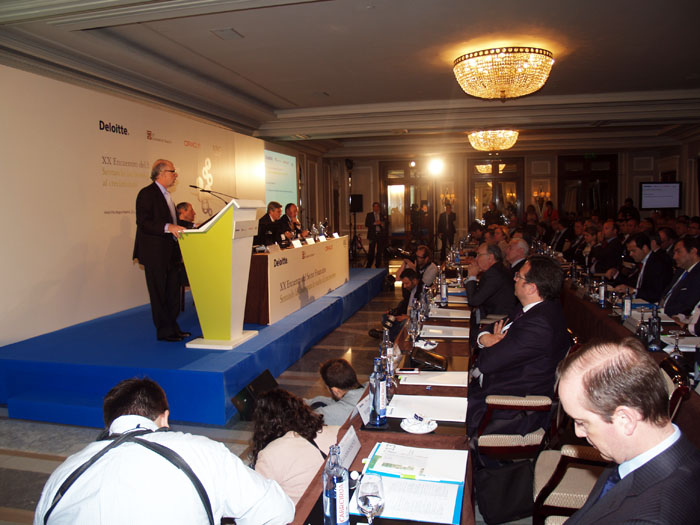 Imagenes del encuentro del Sector Financiero