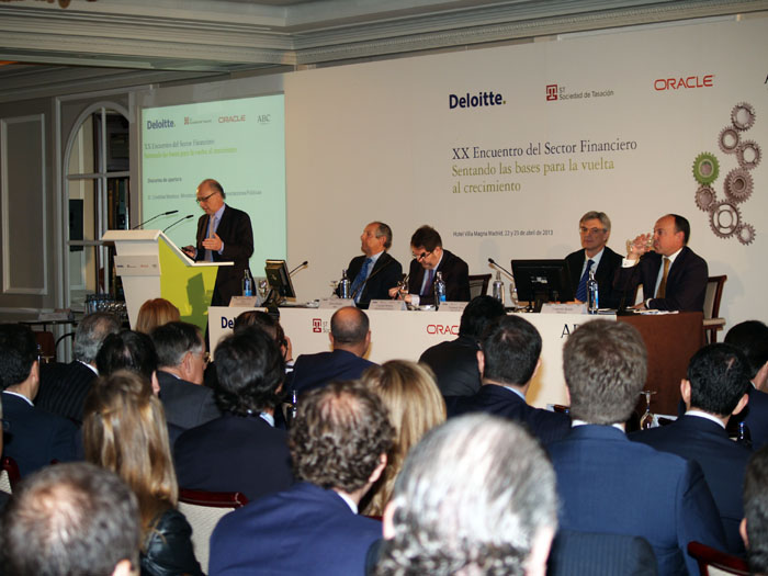 Imagenes del encuentro del Sector Financiero