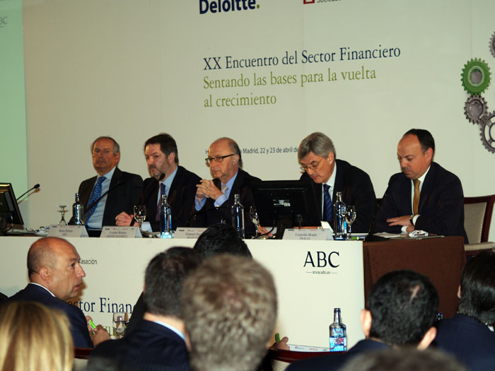 Imagenes del encuentro del Sector Financiero