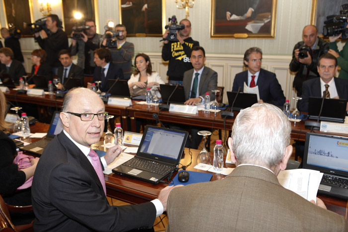 Imagen Montoro presidiendo la Comisión Nacional de Administración Local