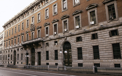 FOTO FACHADA DEL MINISTERIO