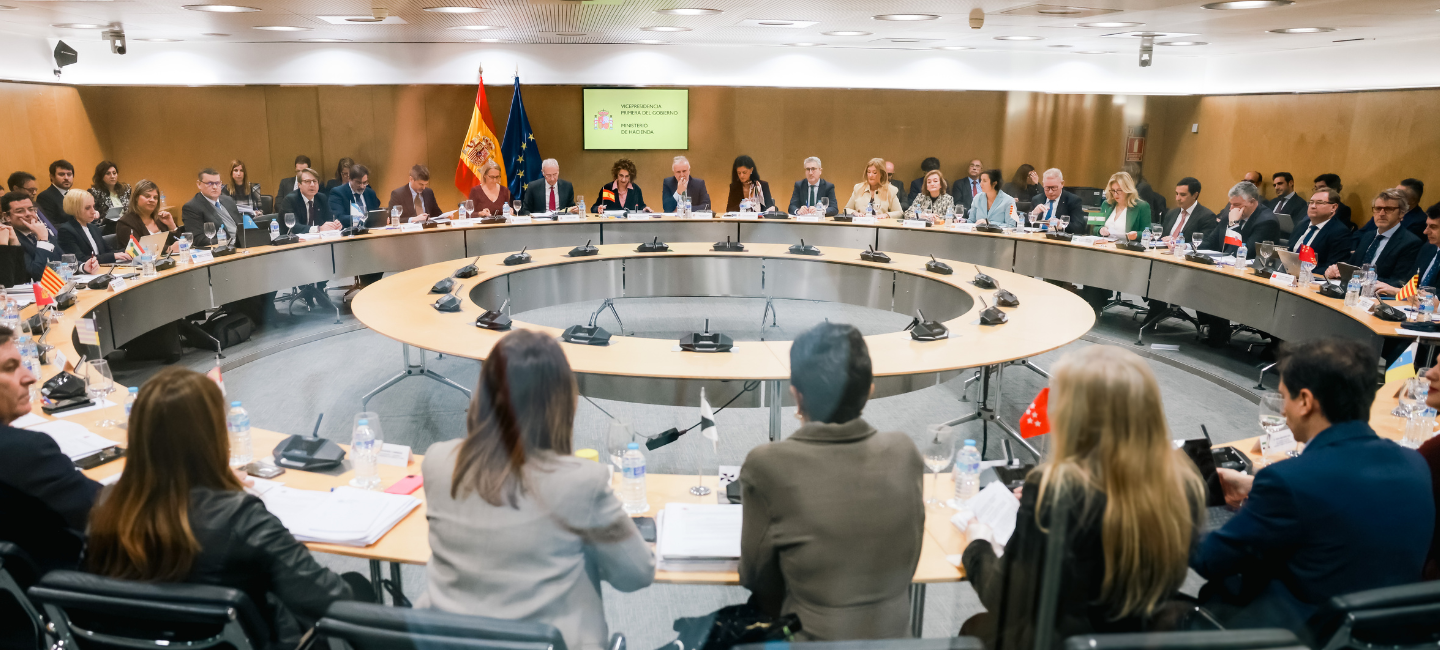 Imagen reunión política fiscal
